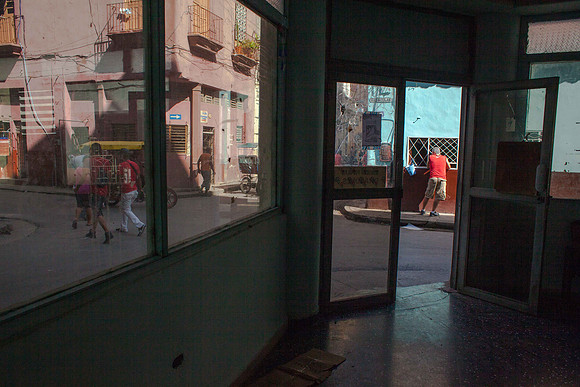 Havana corner lot